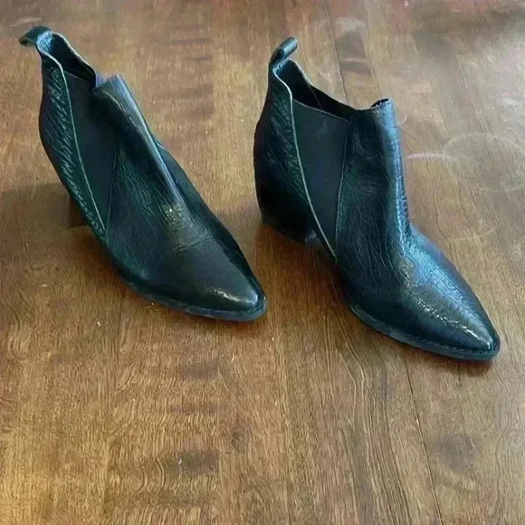 Sol Sana ankle  booties - Picture 2 of 2